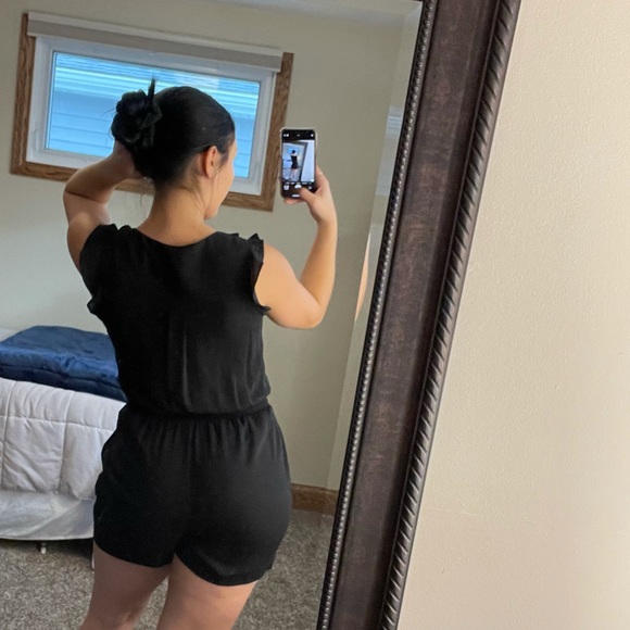 Express Black Romper - Picture 5 of 6